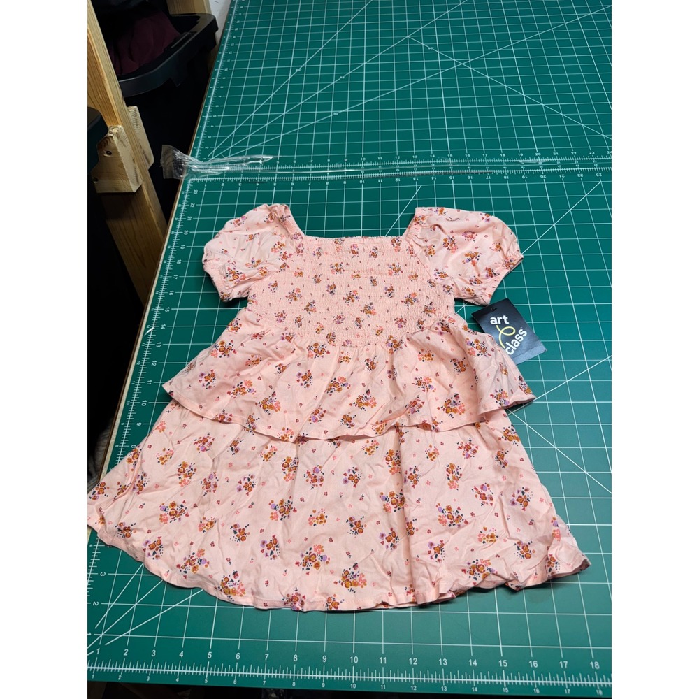 Art Class Toddler Girls Pink Floral Smocked Tiered Ruffle Dress 2T 4E19